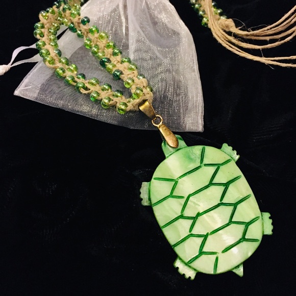 Artisan Handmade Carved Shell Turtle Necklace - Picture 4 of 5